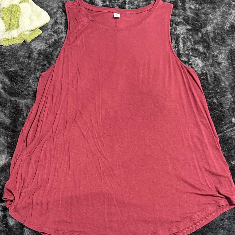 Old Navy Women's Tank Top - Burgundy